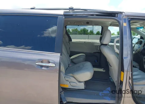 2012 Toyota Sienna Xle V6 8 Passenger из США, поврежденный, VIN 5TDYK3DCXCS263181